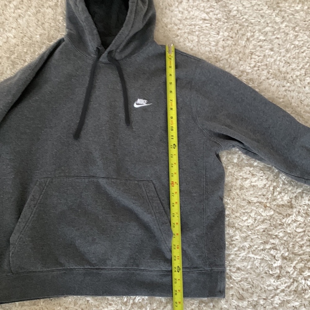 Men’s Nike solo swoosh hoodie - Picture 6 of 8
